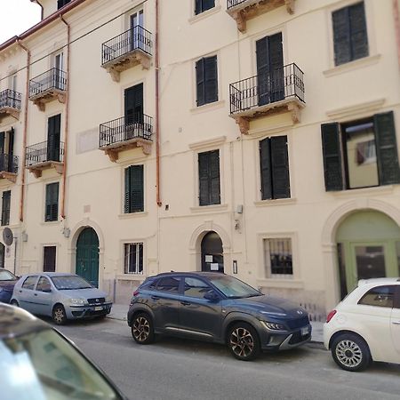 Casa Spinetta Malaspina - Verona Apartments Luaran gambar